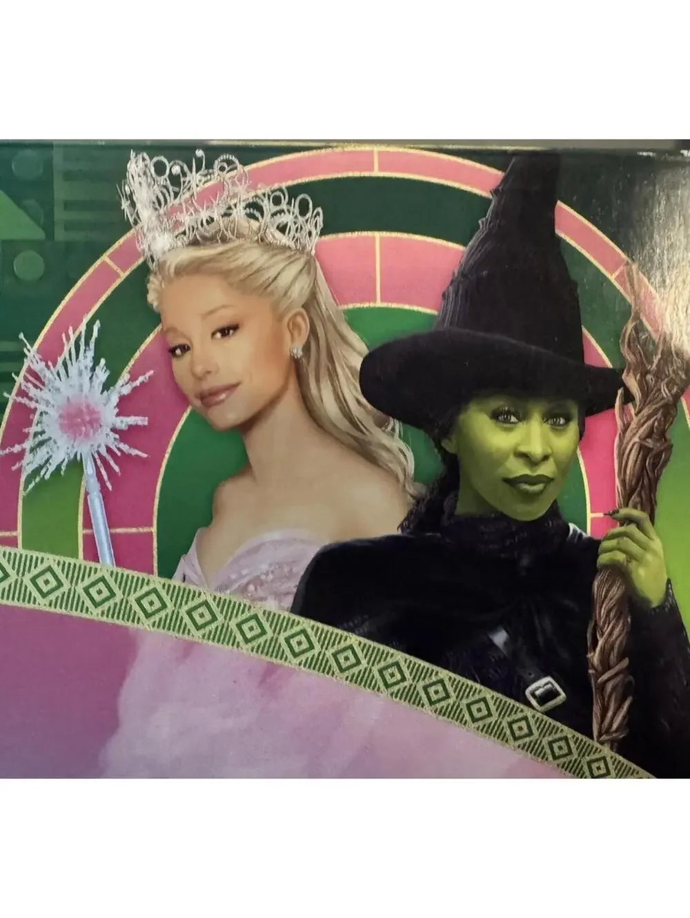 LEGO Wicked WELCOME TO EMERALD CITY 75684 Toy Building Kit Elphaba Glinda Oz New